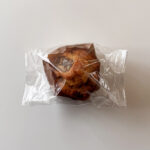 オイシックスのおためしセットで届いたバナナマフィンを上から撮影した写真